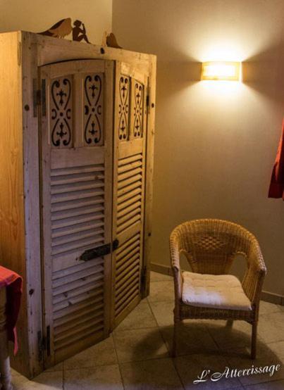 Bed and Breakfast L'Atterrissage Santes Exteriér fotografie